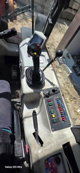 Челен товарач Друга марка Kramer Allrad 418, снимка 10