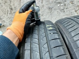 Гуми Летни 215/55R18, снимка 4 - Гуми и джанти - 38527251