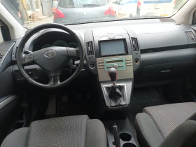 Toyota Corolla verso 2.0D4D, снимка 11