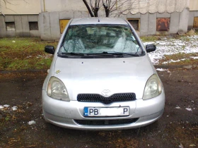 Toyota Yaris 1.0 Газ-бензин , снимка 1