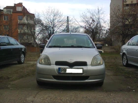 Toyota Yaris 1.0 Газ-бензин , снимка 15