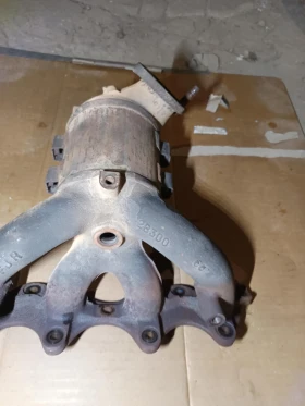 Kia Venga - 90 € / 176.02 лв. - 72963275 9