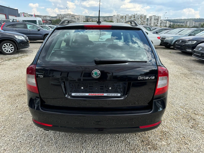 Skoda Octavia 1.6TDI, снимка 8 - Автомобили и джипове - 46687077