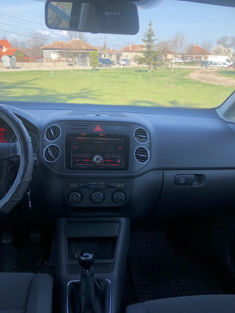 VW Golf Plus, снимка 14 - Автомобили и джипове - 47095961