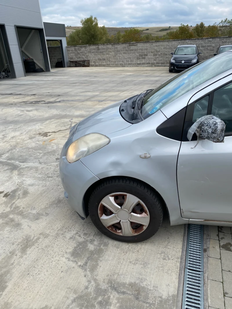 Toyota Yaris 1.3vvti - АВТОМАТИК - 138хил.км, снимка 6 - Автомобили и джипове - 47573926