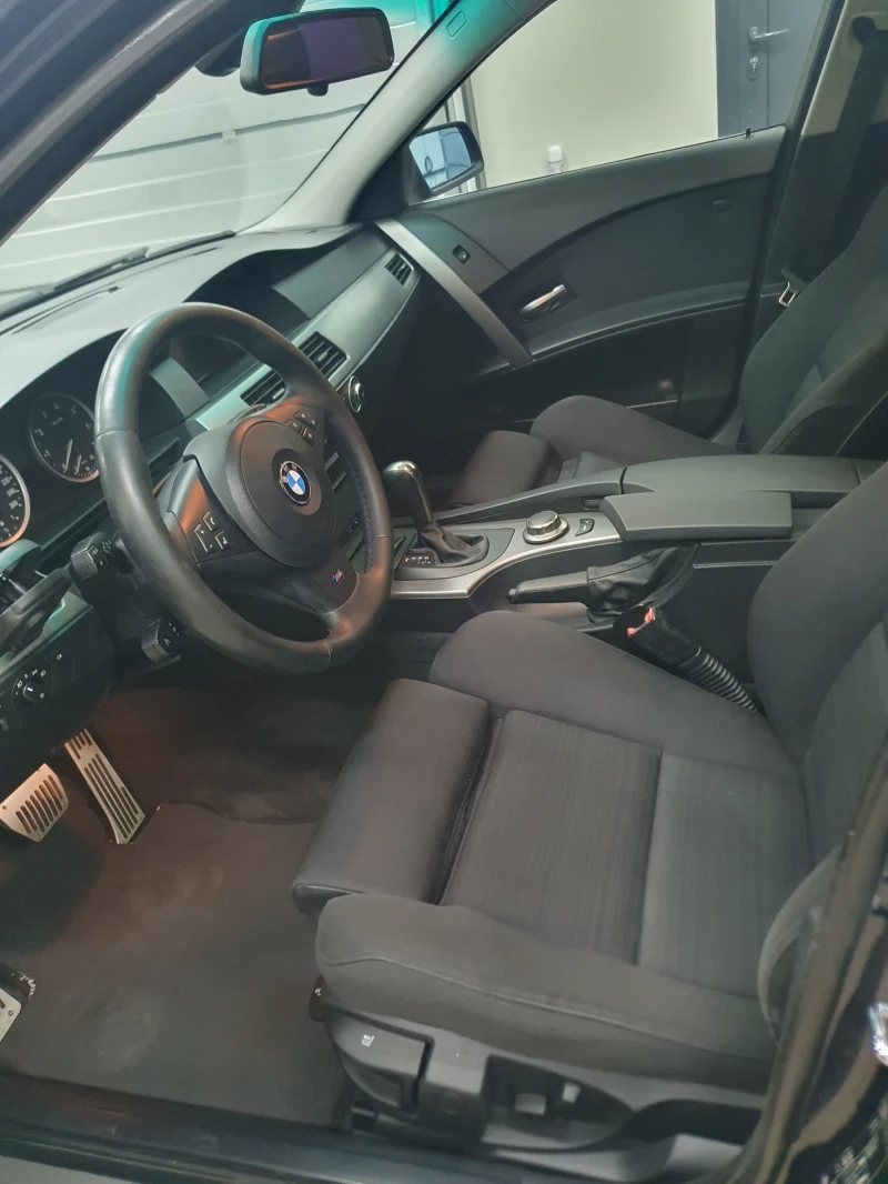 BMW 523, снимка 9 - Автомобили и джипове - 48612269