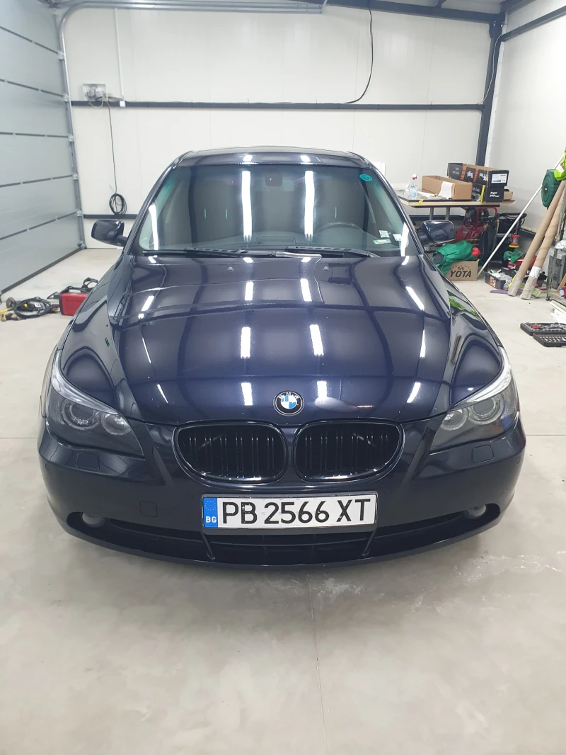 BMW 523, снимка 1 - Автомобили и джипове - 48612269