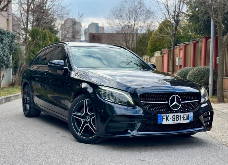 Mercedes-Benz C 220 4MATIC* 4X4* AMG LINE* PANORAMA* DIGITAL* BURMESTE, снимка 1 - Автомобили и джипове - 49066472