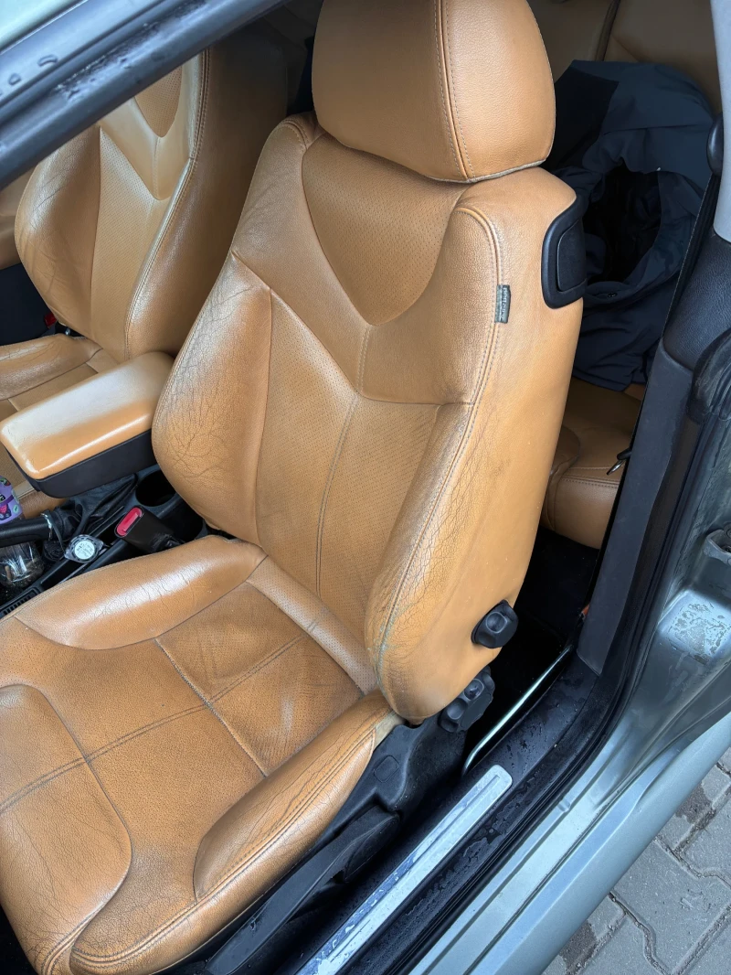 Alfa Romeo Gt, снимка 8 - Автомобили и джипове - 52290595