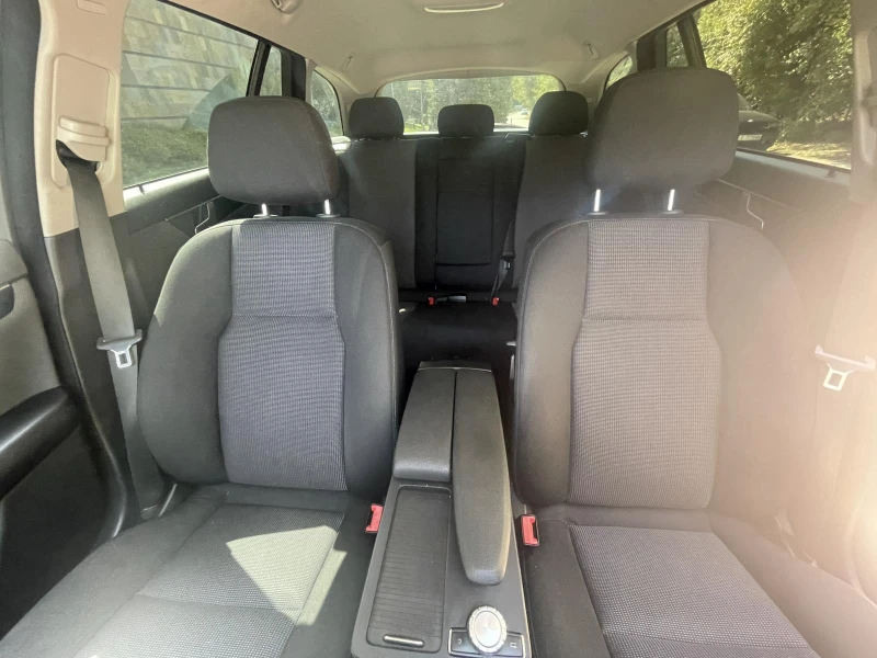 Mercedes-Benz C 180 CDI * БАРТЕР * ЛИЗИНГ, снимка 14 - Автомобили и джипове - 51464370