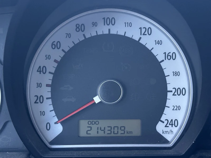 Kia Ceed, снимка 7 - Автомобили и джипове - 52078901