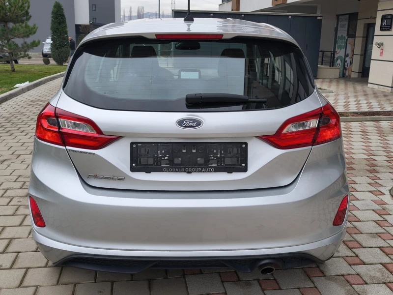 Ford Fiesta 1.5 TDCI  ST-LINE, снимка 15 - Автомобили и джипове - 52184768