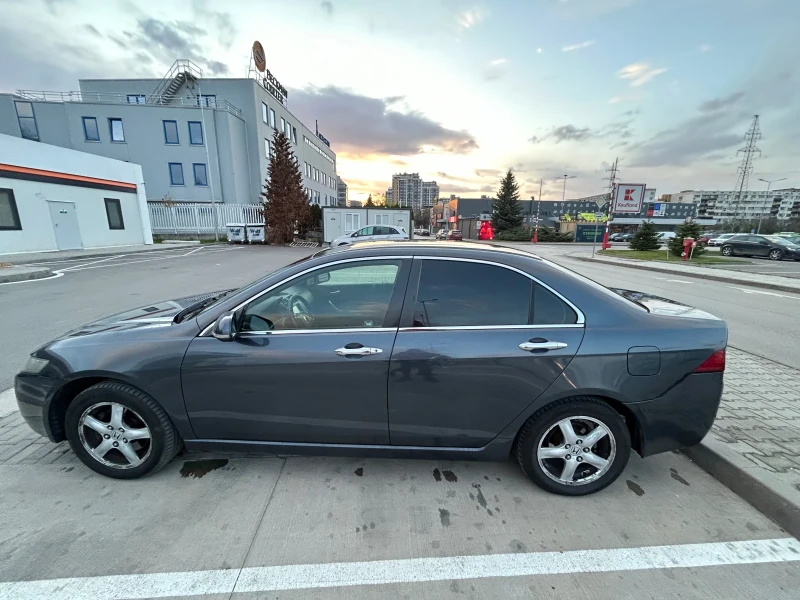 Honda Accord 2.2 i-CTDi, снимка 3 - Автомобили и джипове - 52249924