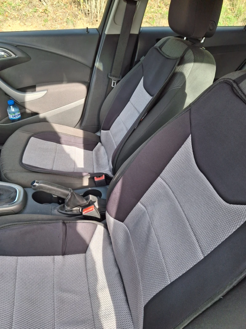 Opel Astra, снимка 7 - Автомобили и джипове - 52451594