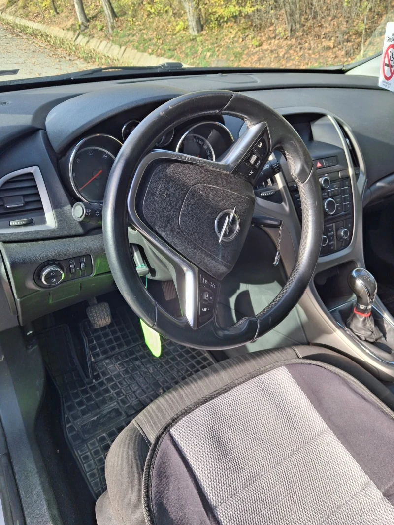 Opel Astra, снимка 4 - Автомобили и джипове - 52451594