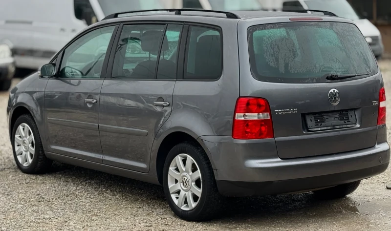 VW Touran 1.9TDI / 105кс, снимка 5 - Автомобили и джипове - 53087522