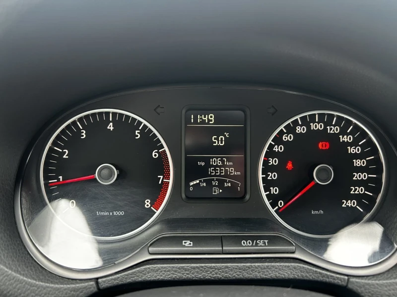 VW Polo 1.4 I, снимка 7 - Автомобили и джипове - 53508784