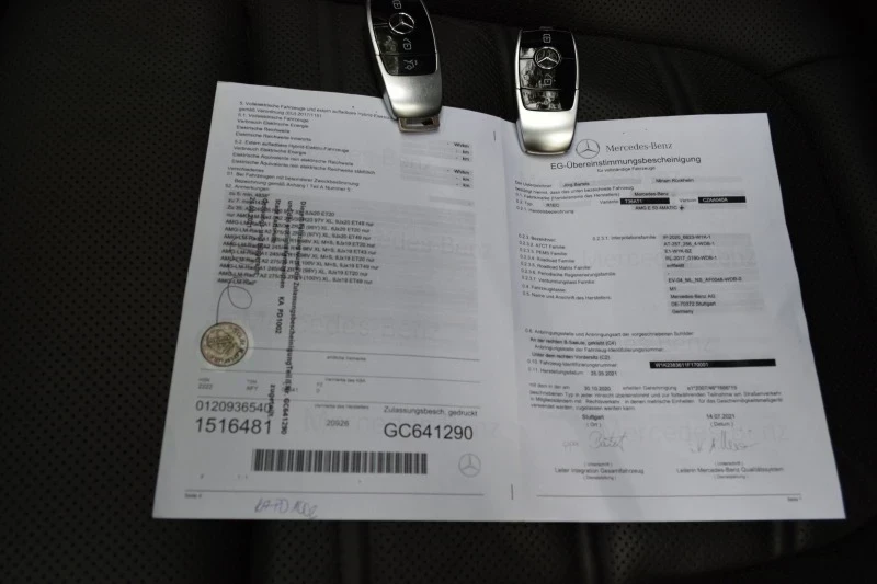 Mercedes-Benz E 53 AMG 4-matic+ , снимка 12 - Автомобили и джипове - 53019460