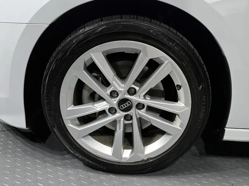 Audi A3 2.0 TFSI, снимка 5 - Автомобили и джипове - 54139411