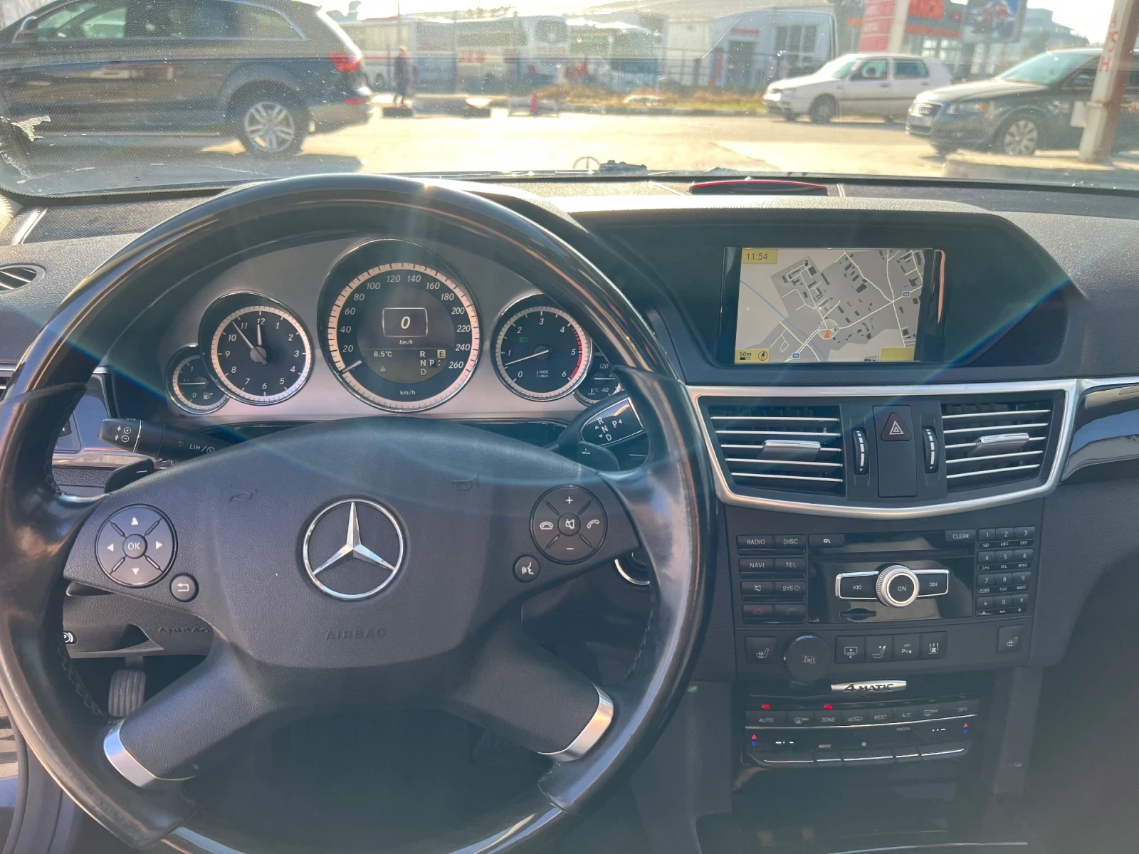 Mercedes-Benz E 350  - изображение 8