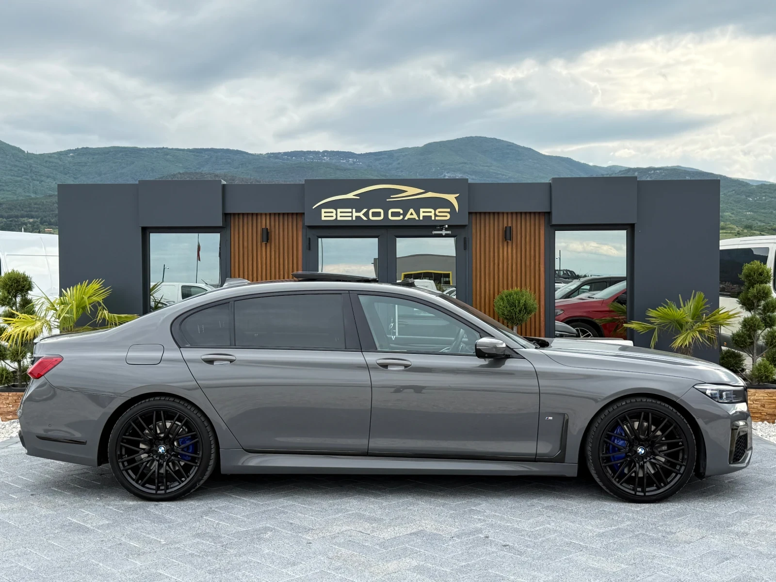 BMW 745 Plug in hybrid/Нов внос от Белгия! - изображение 4