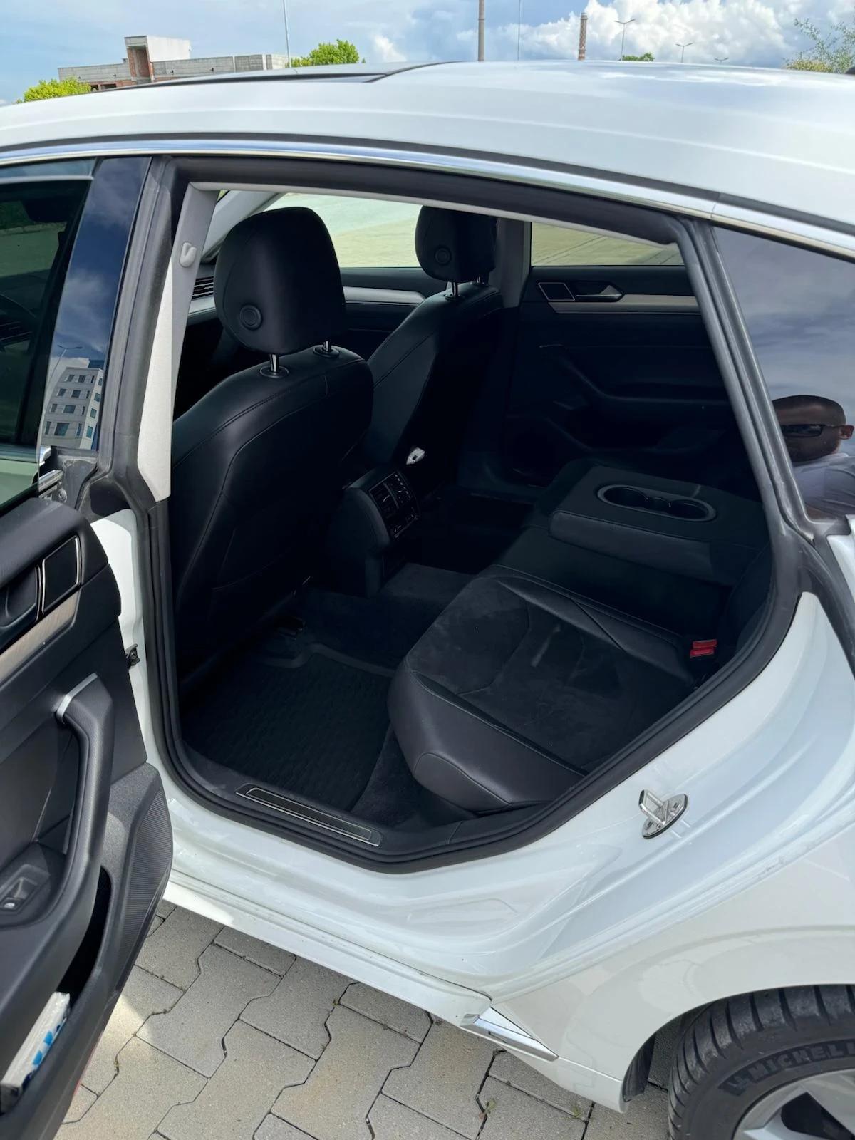 VW Arteon 2.0 TDI 4M 190к.с. Elegance  - изображение 6