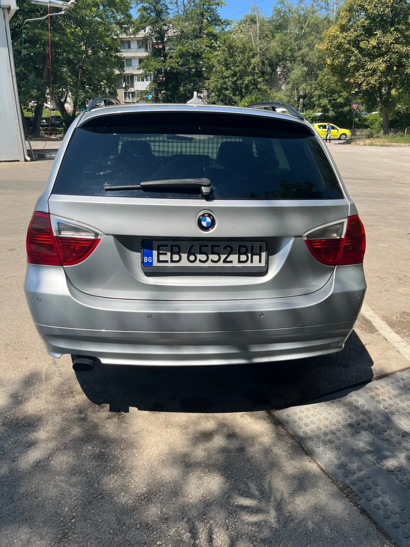 BMW 320 2.0D 163 - изображение 6