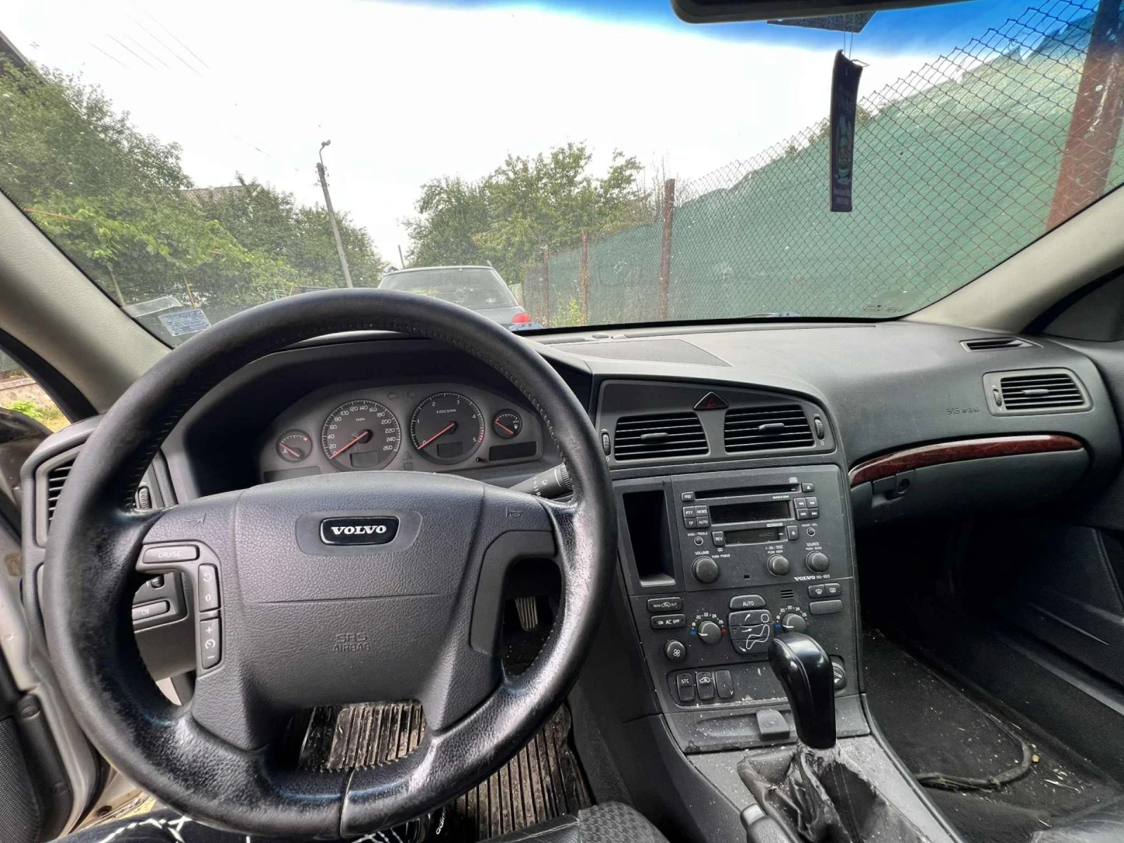 Volvo V70  - изображение 3