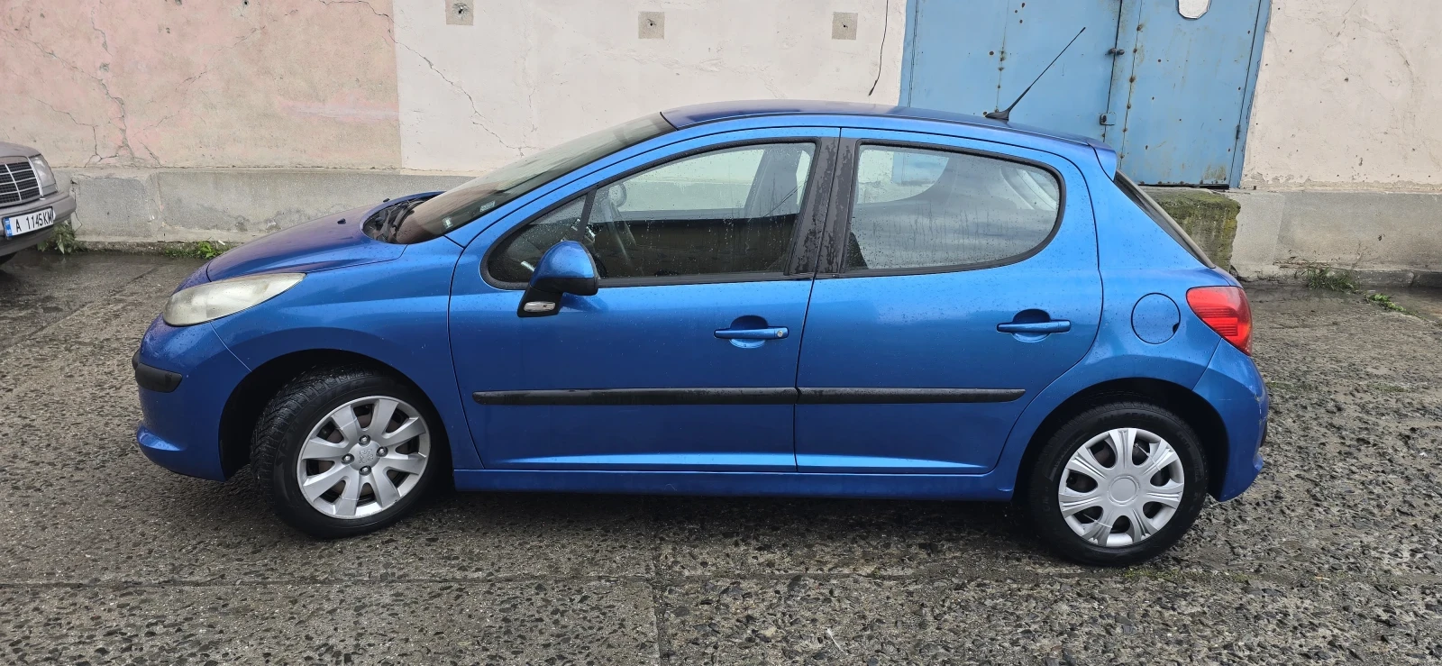 Peugeot 207 1.4i - изображение 2