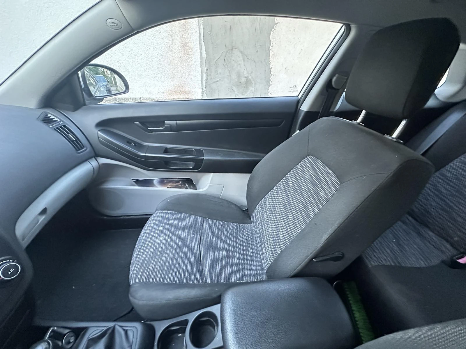 Kia Ceed | Mobile.bg — изображение 9