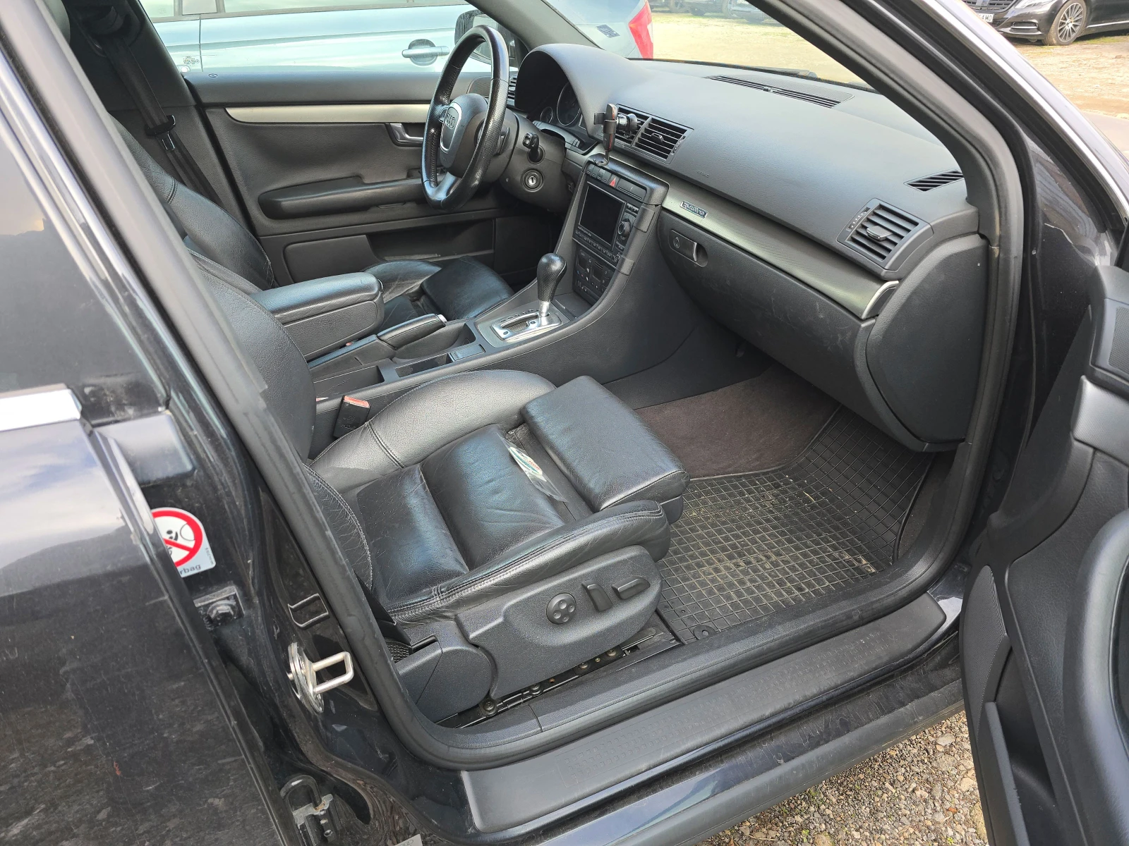 Audi A4 B6 - изображение 5