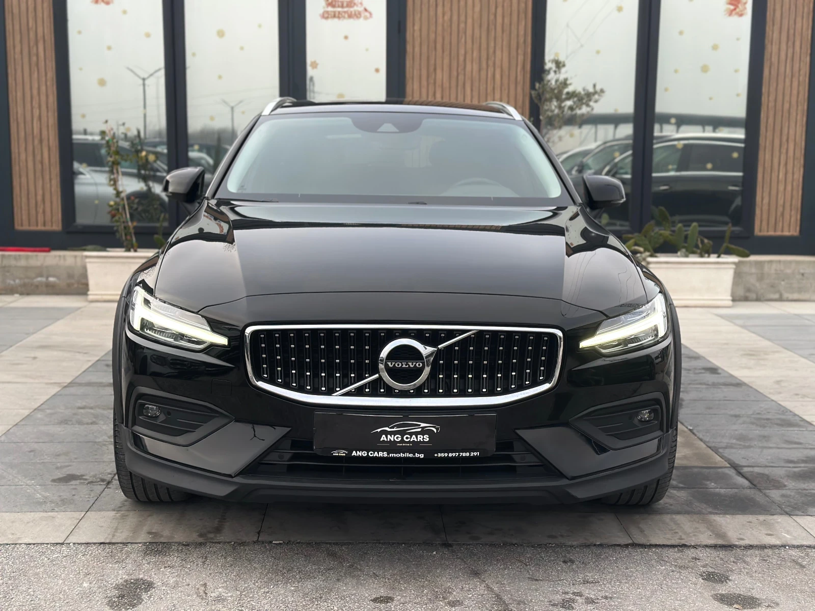 Volvo V60 Cross Country 2.0 B4 Mild Hybrid AWD Geartronic | Mobile.bg � ����������� 3