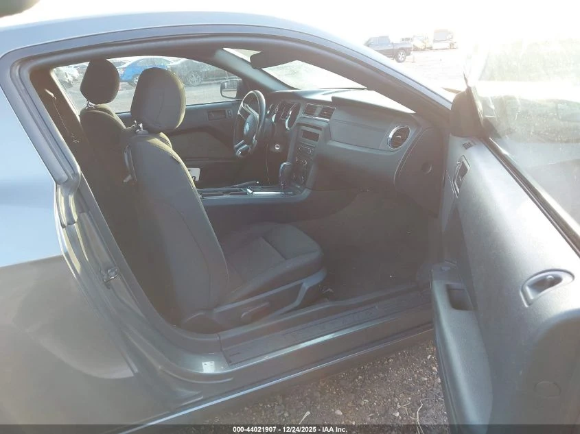 Ford Mustang 3.7l V6 - изображение 5