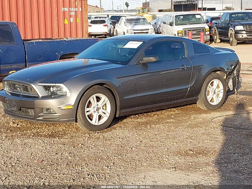 Ford Mustang 3.7l V6 - изображение 2