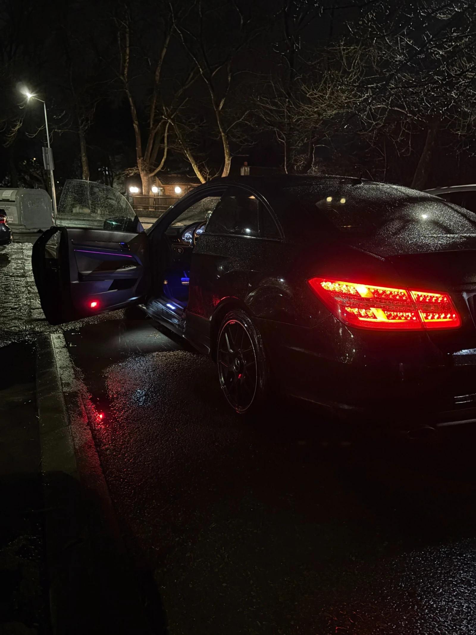 Mercedes-Benz E 350 Mercedes-Benz E350D AMG Pack* 265 к.с. 