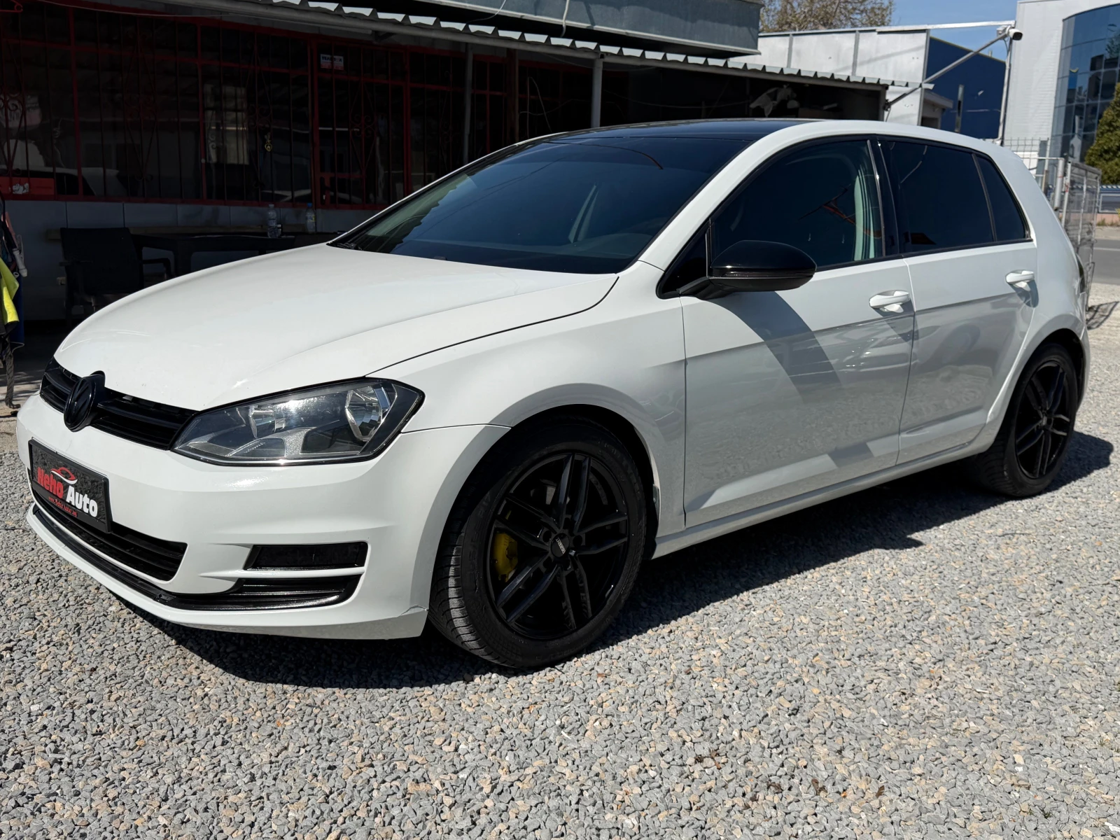 VW Golf 1.6 TDI Barter, снимка 7 - Автомобили и джипове - 54332848