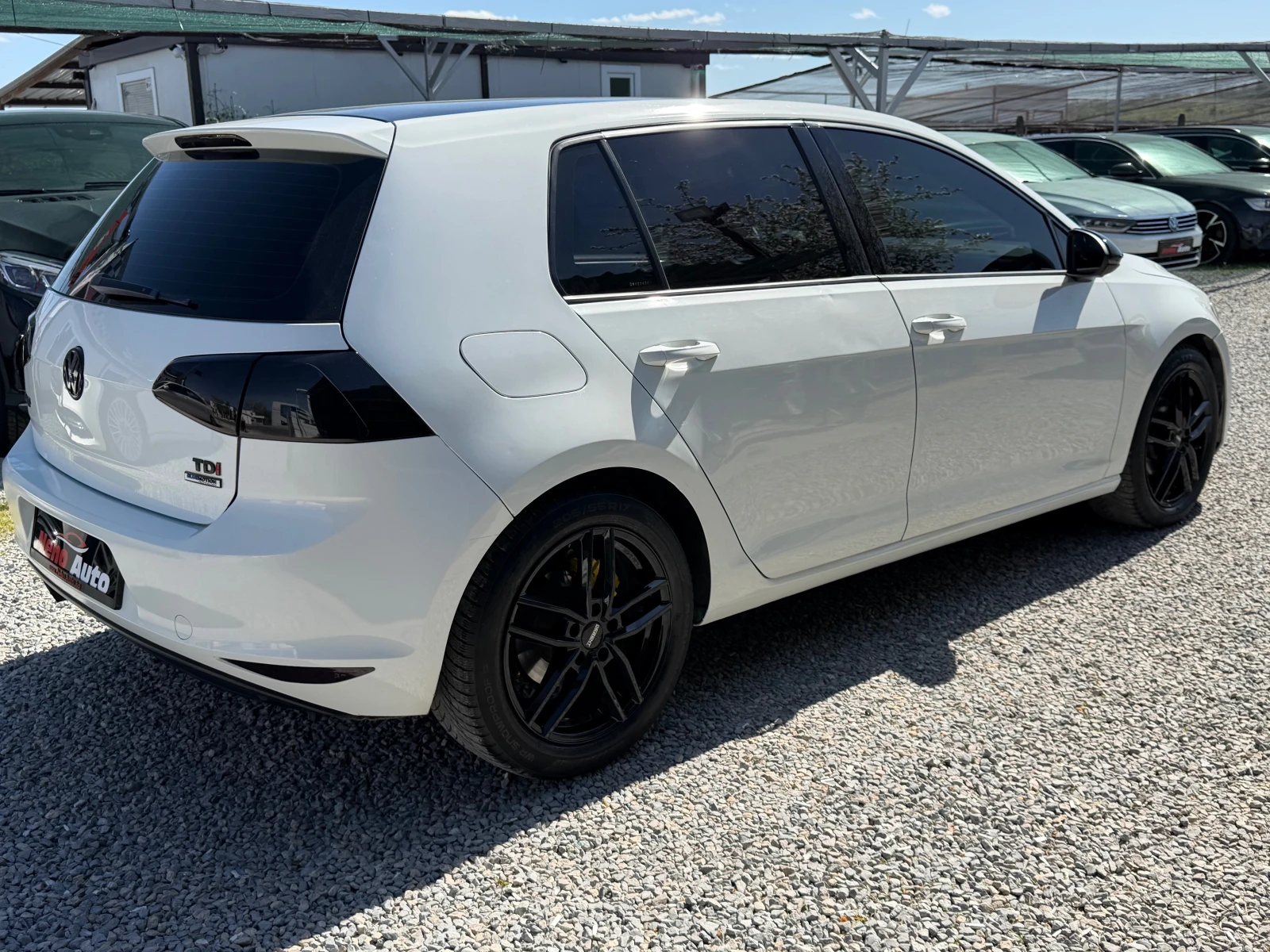 VW Golf 1.6 TDI Barter, снимка 10 - Автомобили и джипове - 54332848