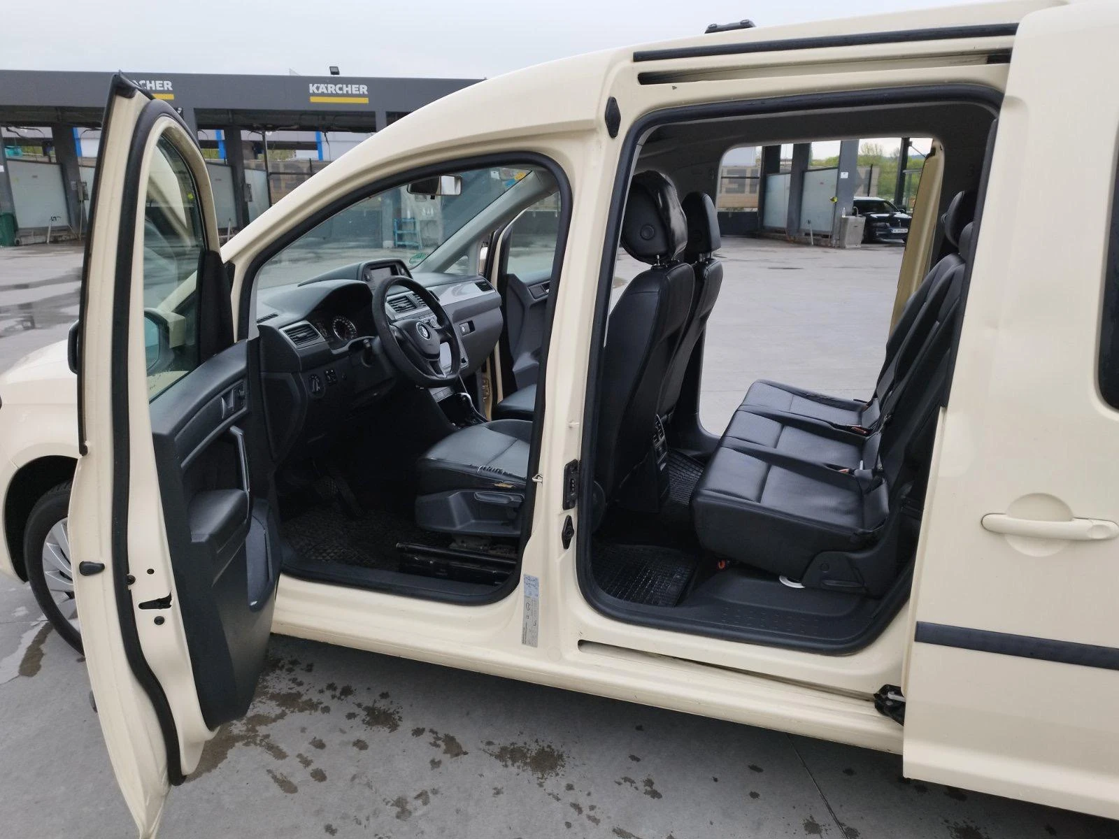 VW Caddy, снимка 2 - Автомобили и джипове - 54482448