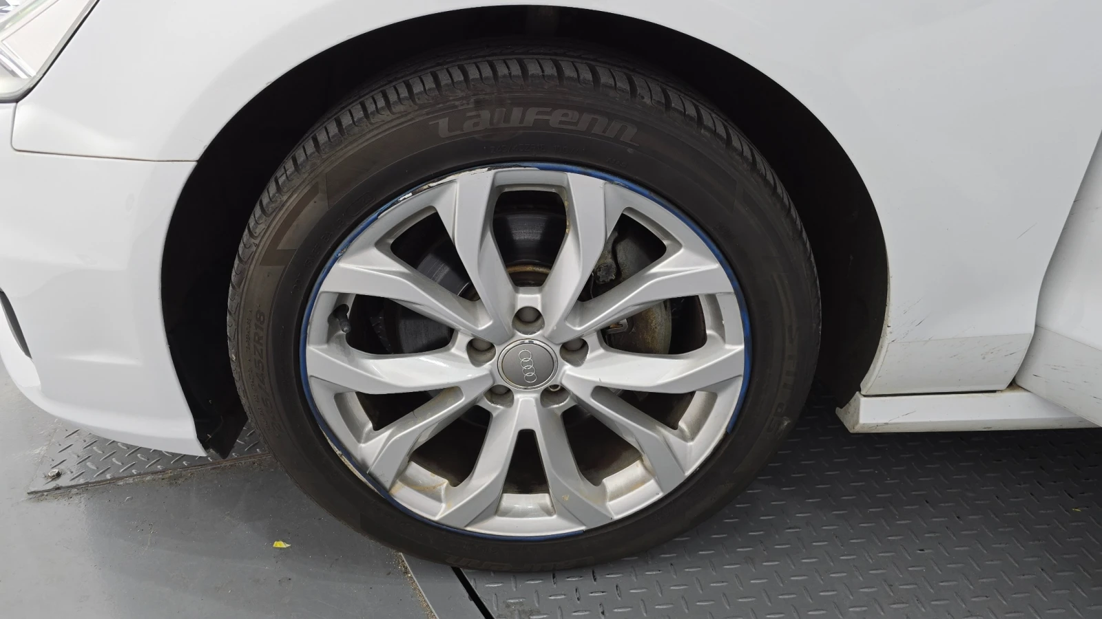 Audi A6 Premium* TDI* Camera* Navi* АВТОКРЕДИТ, снимка 6 - Автомобили и джипове - 54584441