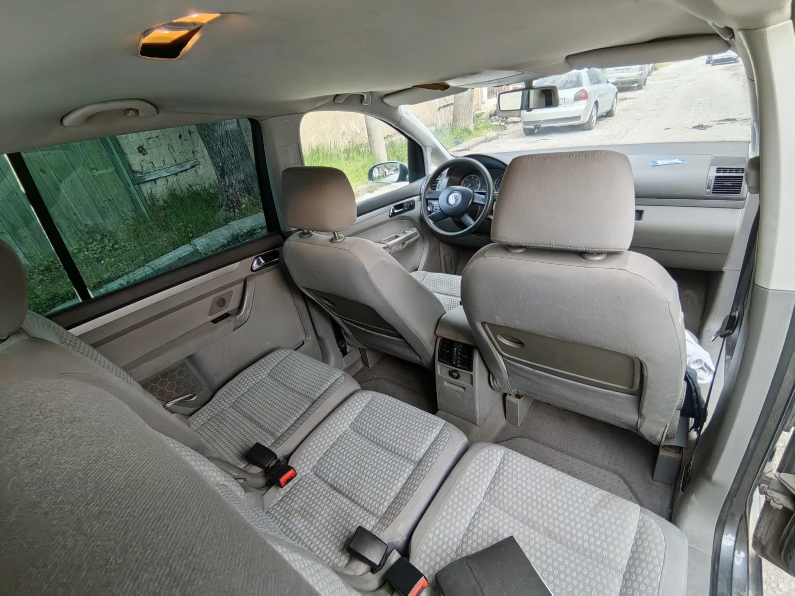 VW Touran, снимка 7 - Автомобили и джипове - 54873386