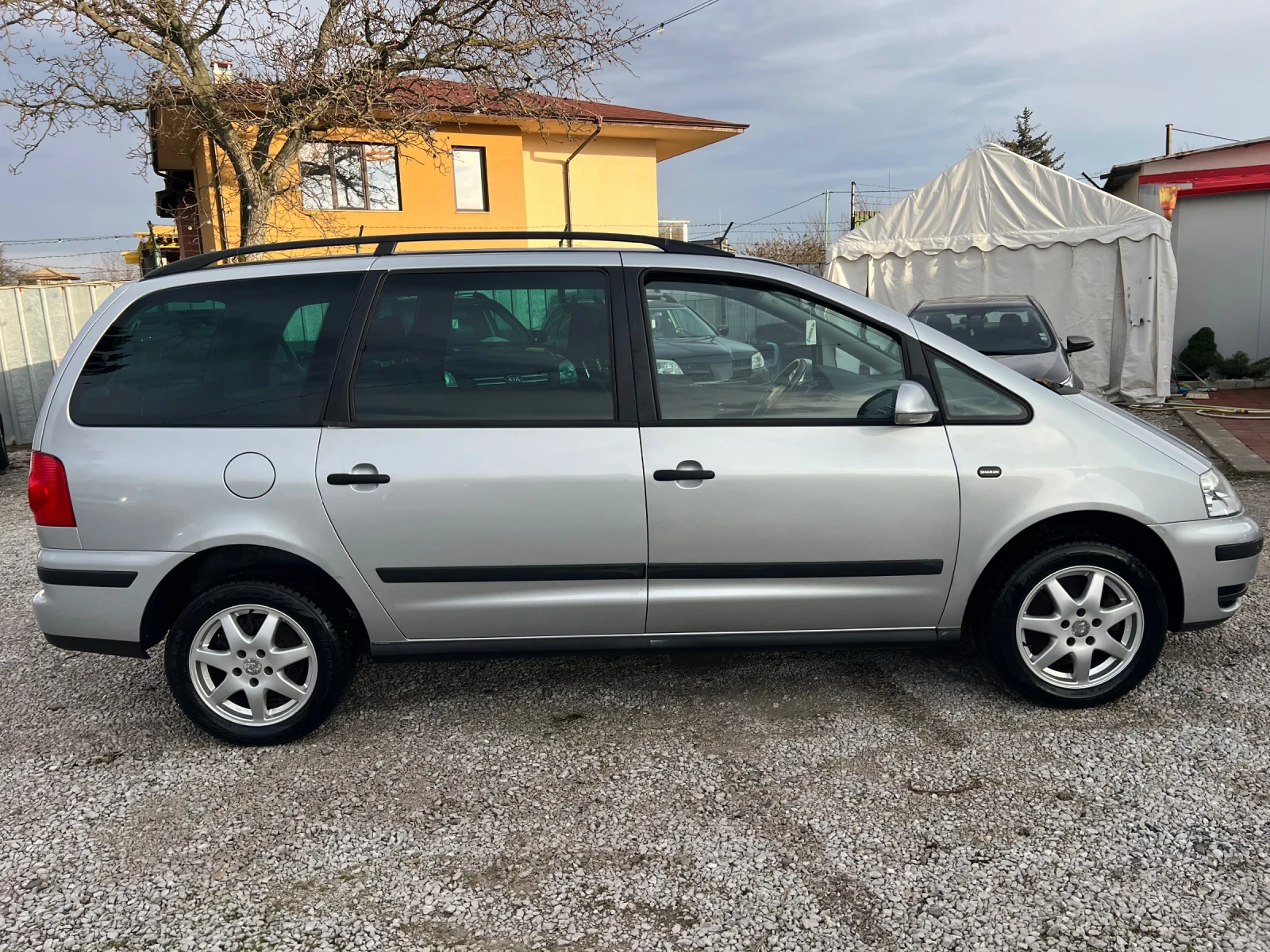 VW Sharan 1.8T* ШВЕЙЦАРИЯ* 7МЕСТА* , снимка 4 - Автомобили и джипове - 55013983