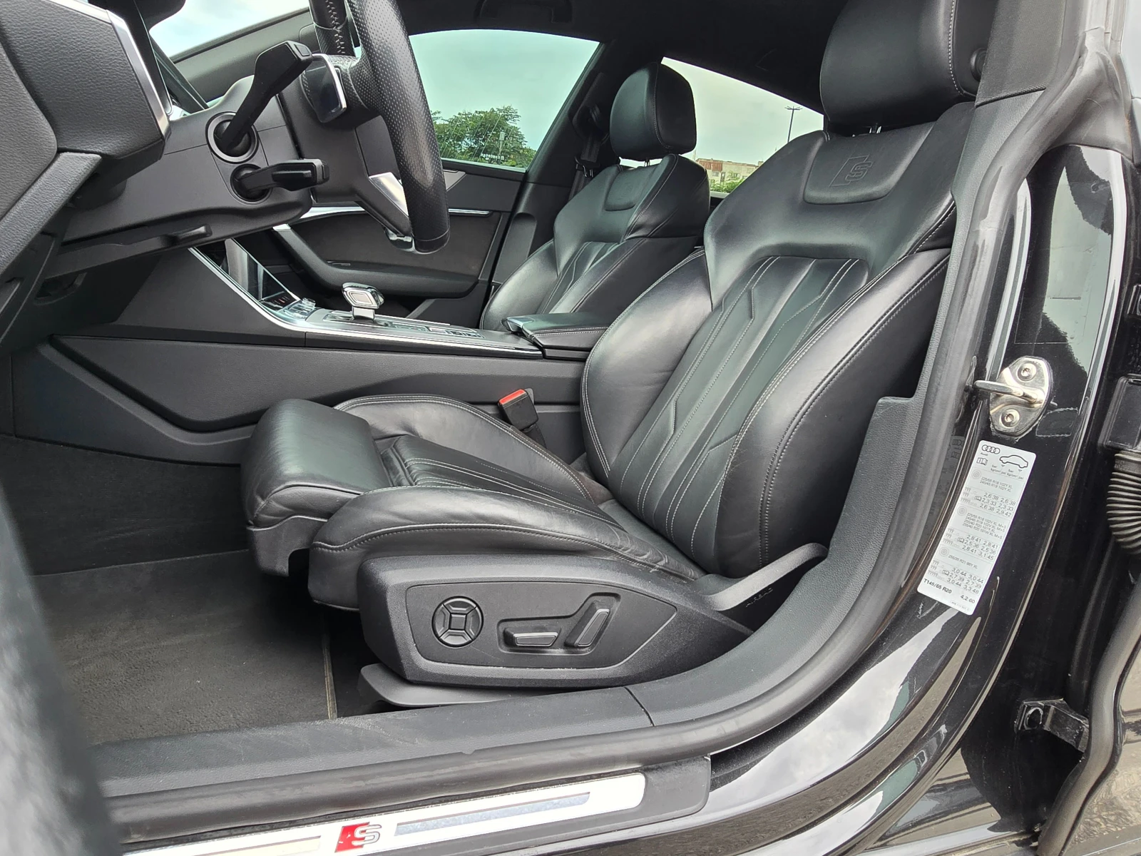 Audi A7 * 3xS Line* B&O* Масаж* , снимка 9 - Автомобили и джипове - 55034736