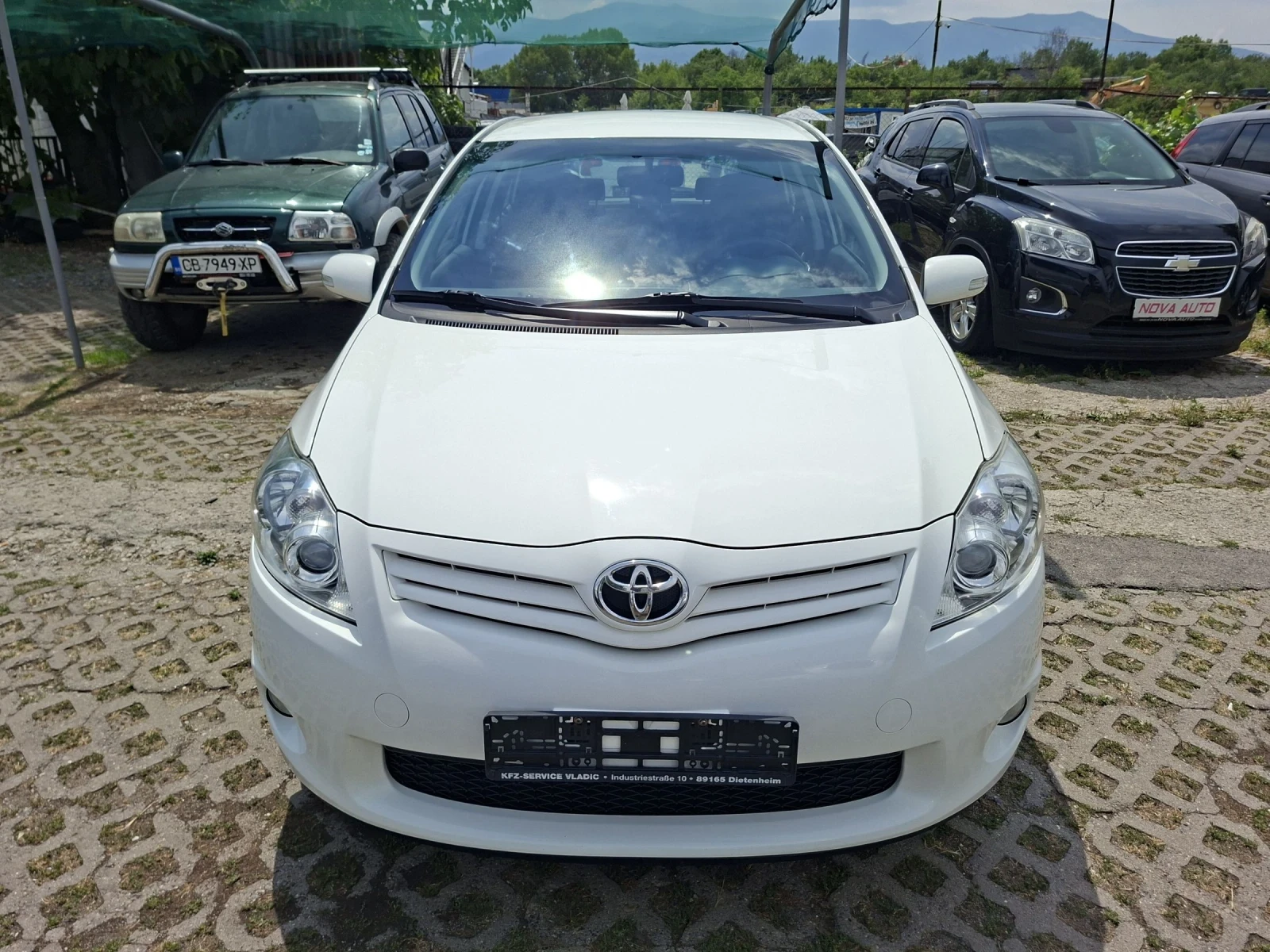 Toyota Auris КАТО НОВА, FACELIFT, HABИГАЦИЯ, КАМЕРА, EDITION, , снимка 2 - Автомобили и джипове - 55316542