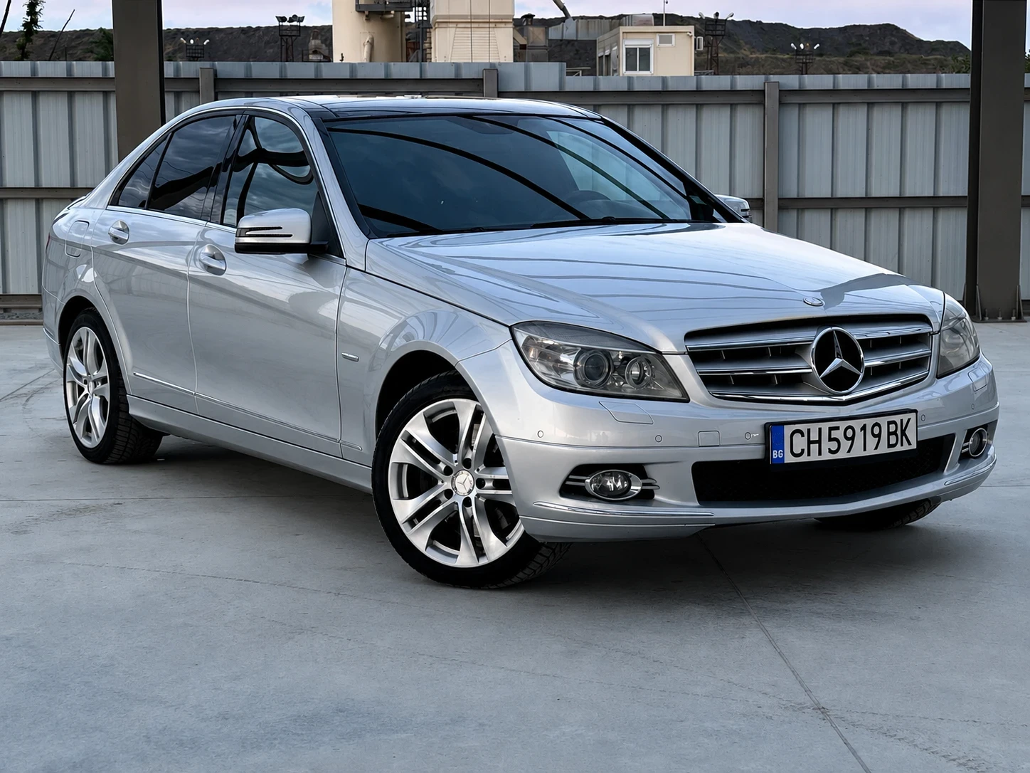 Mercedes-Benz C 350 C350 / Бензин-Газ / NAVI / Подгрев/Двойна панорама