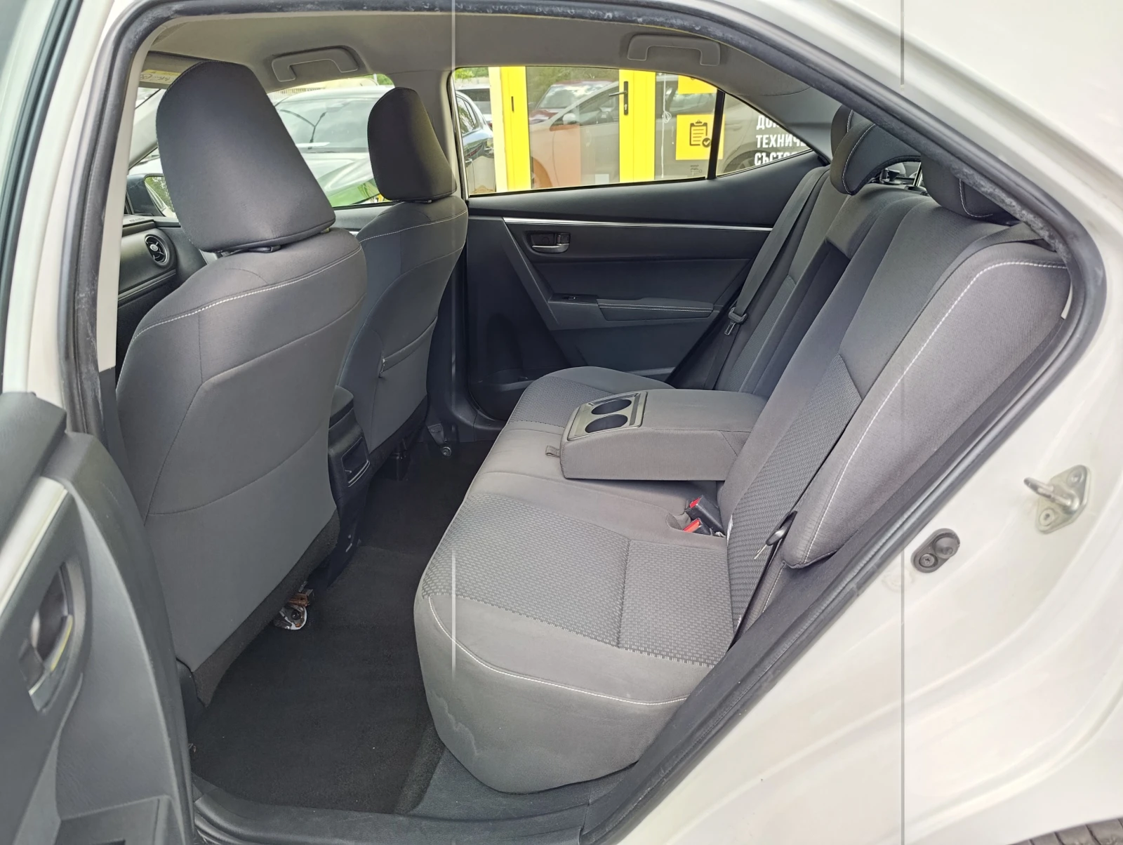 Toyota Corolla 1.6 132hp Закупен от БГ, снимка 7 - Автомобили и джипове - 55465859