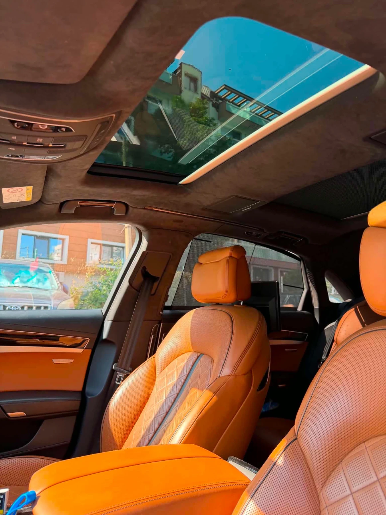 Audi A8 4.2TDI MATRIX FULL TOP Long, снимка 15 - Автомобили и джипове - 55631973