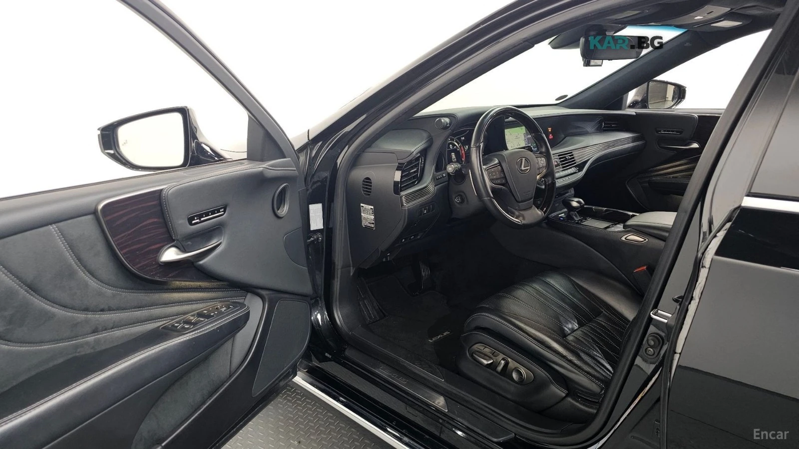 Lexus LS 500 PLATINUM* AWD* 3.5* ДИСТРОНИК* МАСАЖИ* ОБДУХ* 360*, снимка 8 - Автомобили и джипове - 55836631