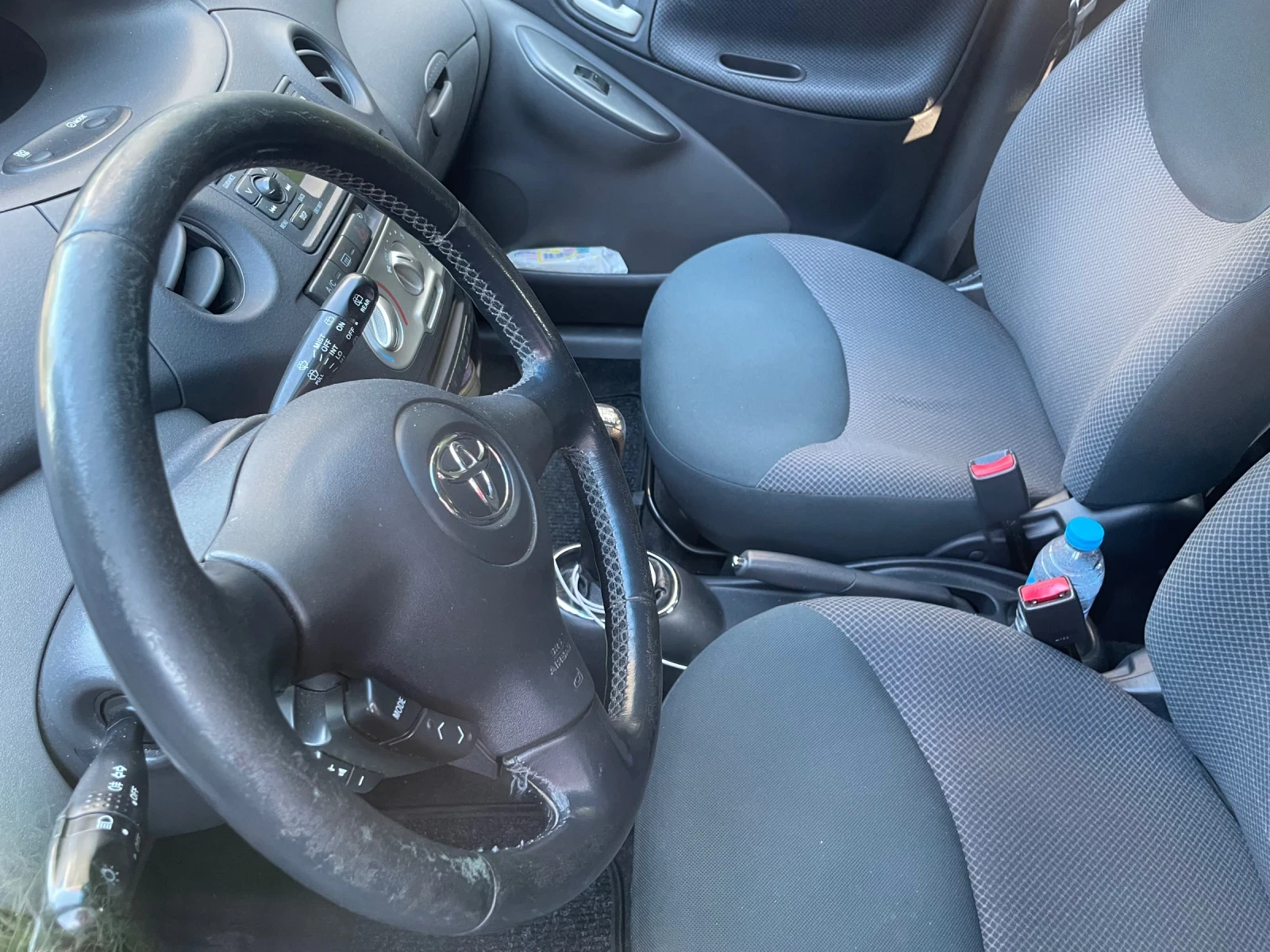 Toyota Yaris D4D, снимка 5 - Автомобили и джипове - 55930448