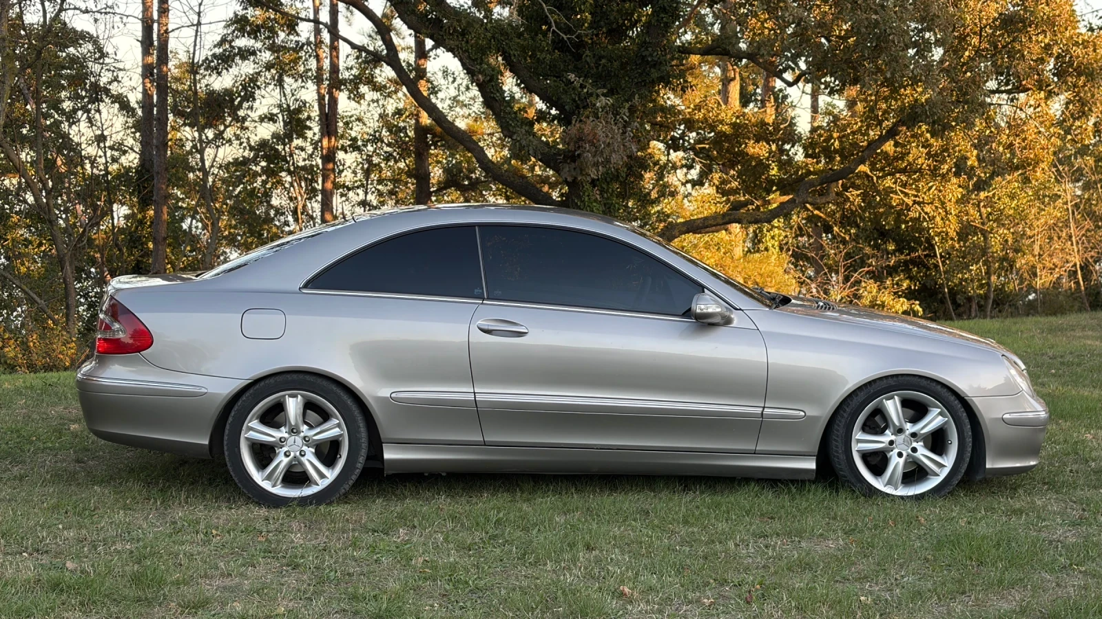 Mercedes-Benz CLK, снимка 8 - Автомобили и джипове - 56366952