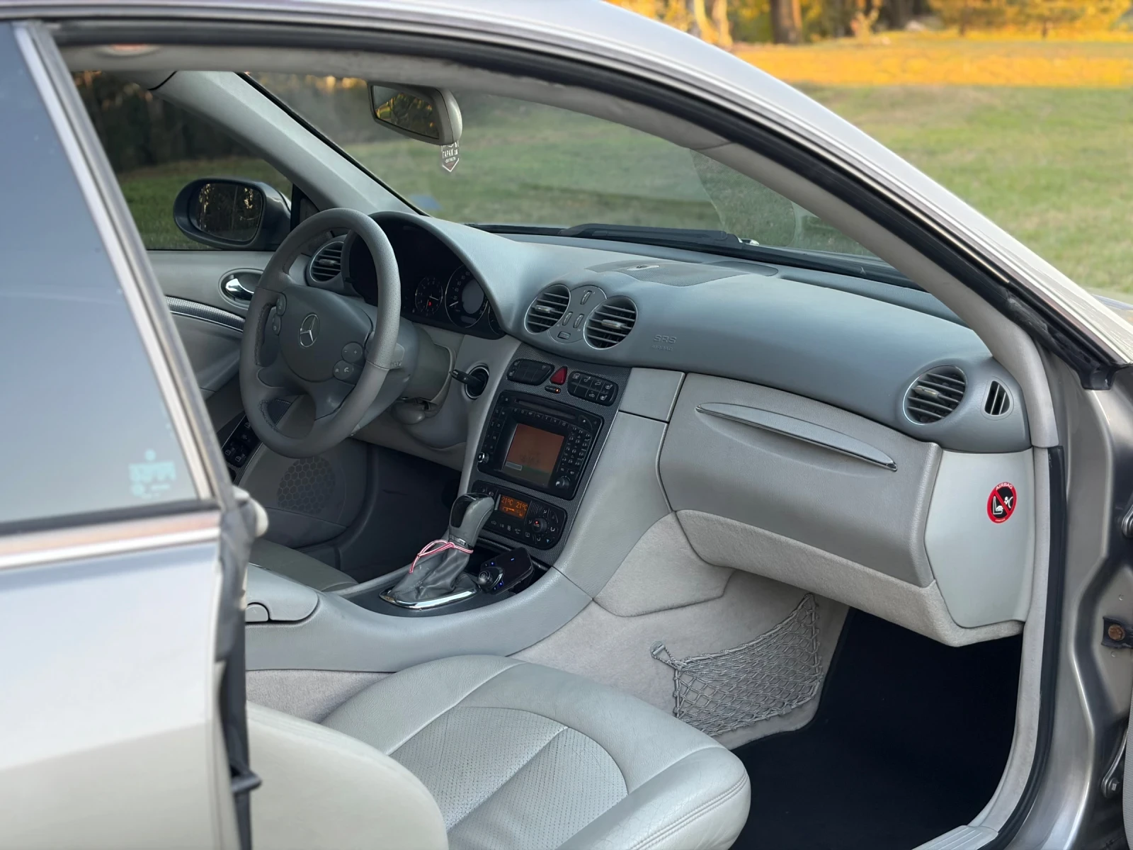 Mercedes-Benz CLK, снимка 10 - Автомобили и джипове - 56366952